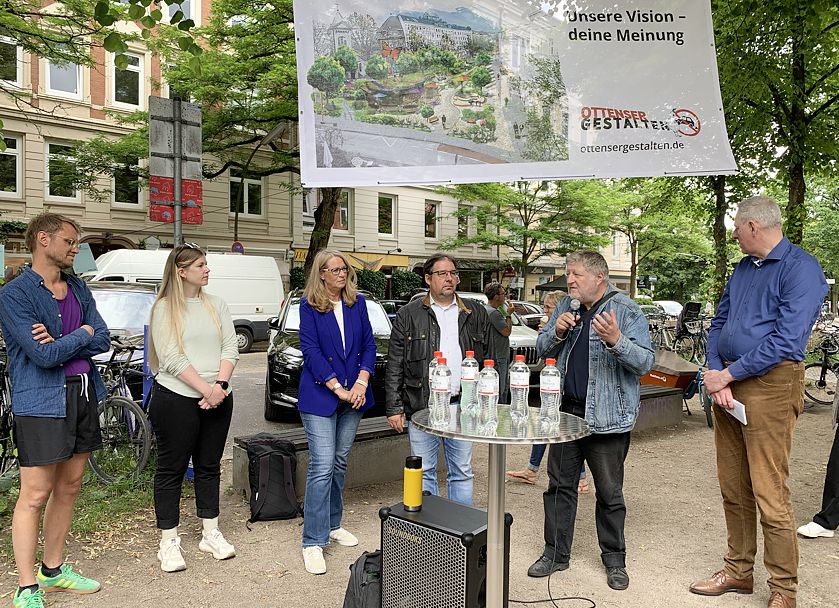 Die Diskussion der Politiker und Politikerinnen aus dem Bezirk-